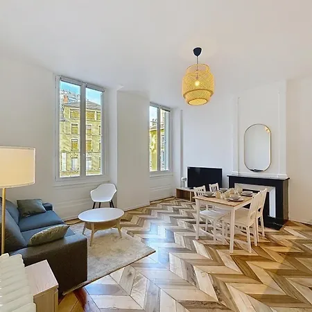 Gordes Centre-historique Telepherique Apartment Grenoble